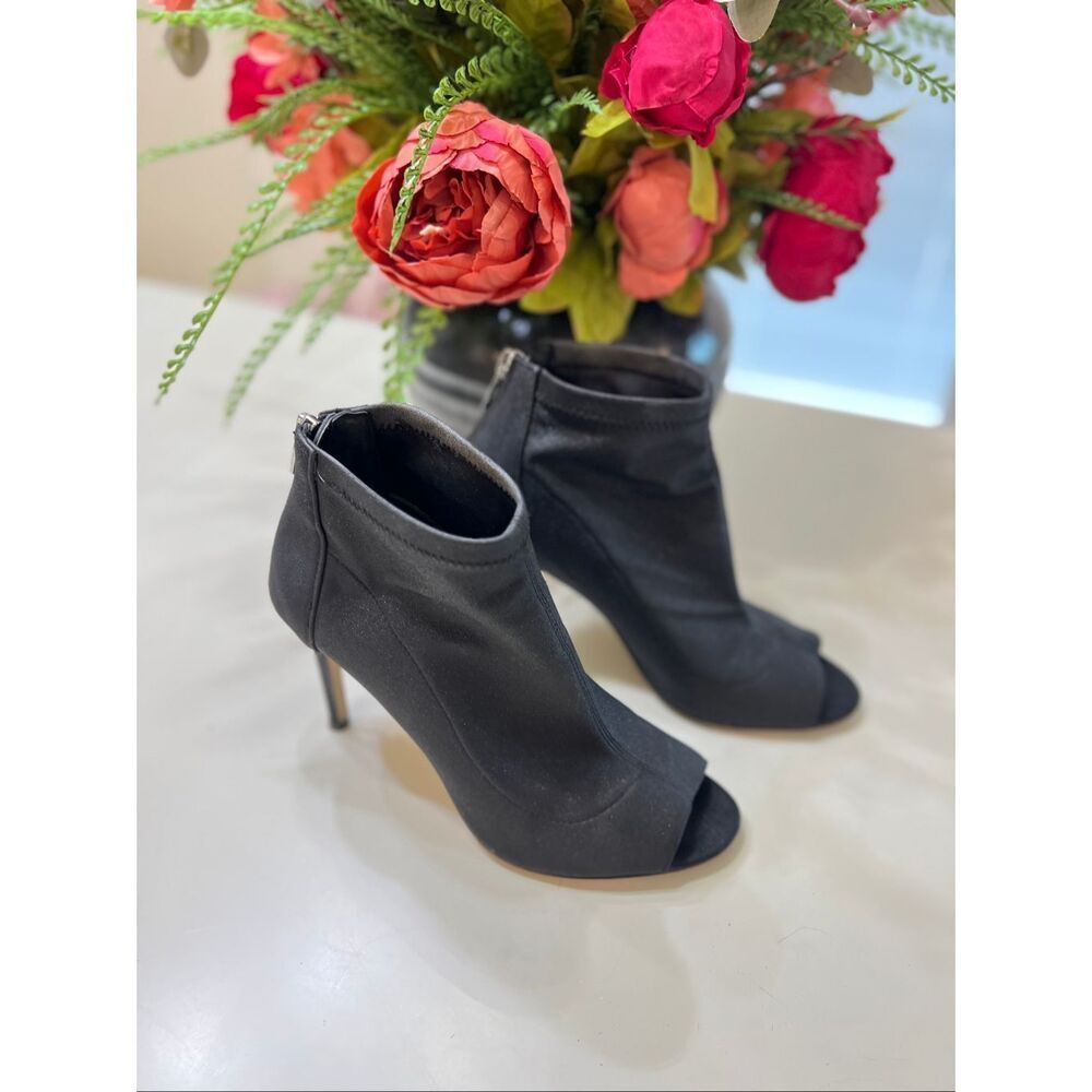 Jewel Badgley Mischka Women's Peep Toe Stiletto Heel Marcy Booties Black Sz 7.5